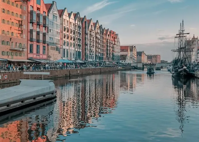 Premium - Kompleks Deo Plaza By Rent Like Lägenhetshotell